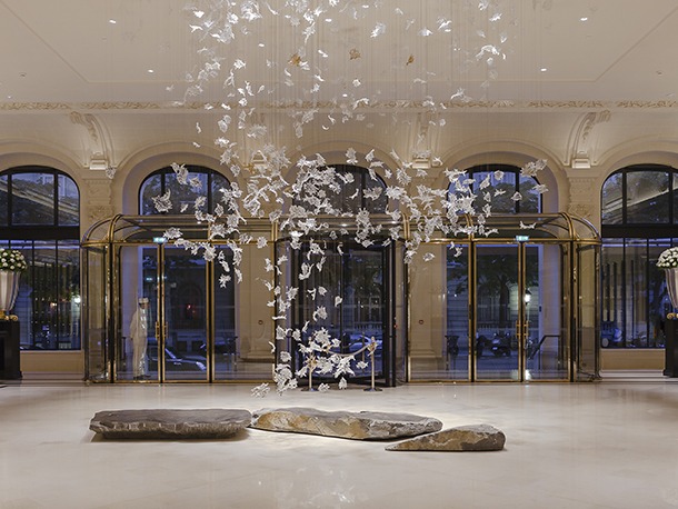 Lasvit Produce Chandelier Glass Art For Peninsula Paris Darc